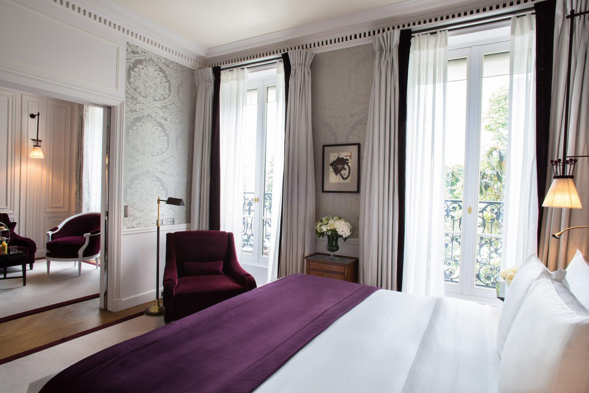 La Reserve Paris Hotel & Spa Exterior photo